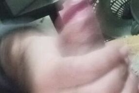 CABEÇÃO VERMELHO LATEJANDO QUER CHUPAR