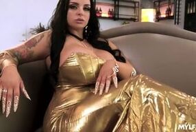 Payton Preslee Has The Biggest Tits And The Kinkiest Mind