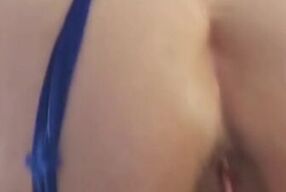 Culazo de milf española cabalgando súper rico consolador xxl