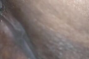 プスプスおならを連発するだらしない黒アナル。