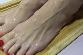 Cum in pussy and on my legs