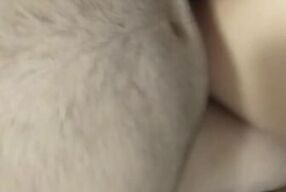 asi me termina convenciendo la vendedora de autos par que firme la compra