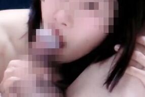 シックスナインで丁寧にフェラチオ　クンニされて途中で我慢出来なくなり、「アッ♡イク～」と言った瞬間に白目になりペニス咥えこみピクピクしながらアクメ