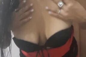 Esposa de mi amigo me manda video de sus partes intimas