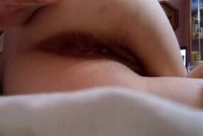 I want to cum without hands, so I masturbate, tightly squeezing the clitoris with my hips