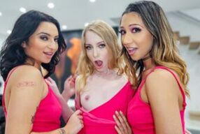 BFFs Do Everything Together, Including Giving Sloppy V-Day Blowjobs