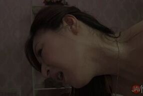 Hitomi Ohashi is Pampered with Deep Pussy Massage