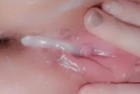 After fuck Creampie oozing outta tight pussy