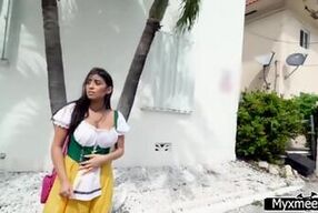 Violet Myers In OktoberBreasts